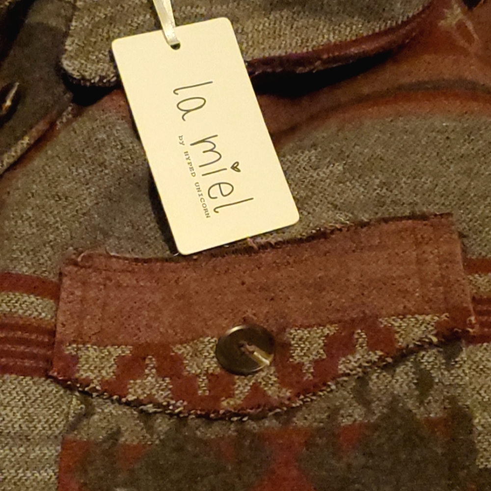 New LA Miel Eldore Southwest Aztec Tribal Shacket NWT - Picture 4 of 4